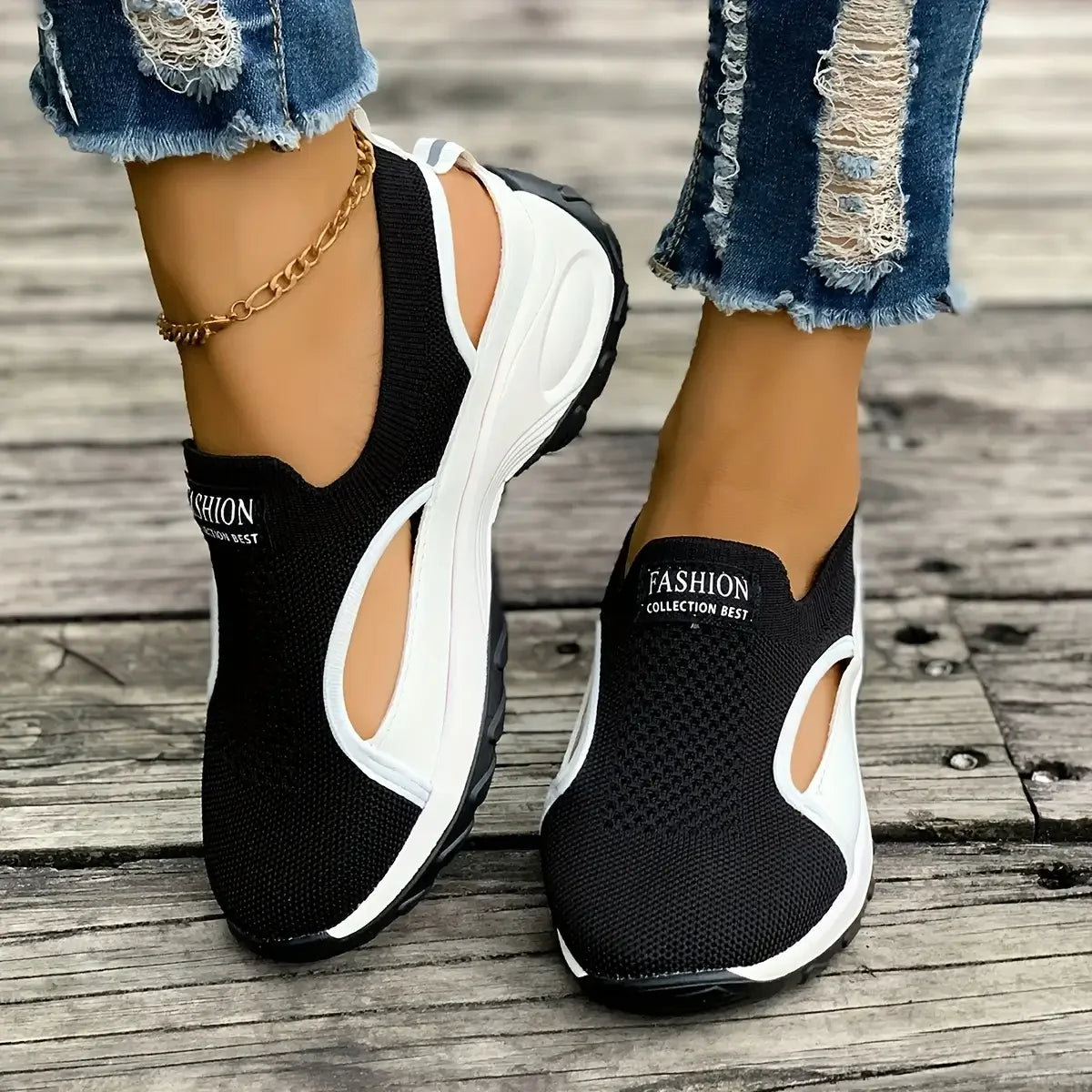 Sandalias huecas