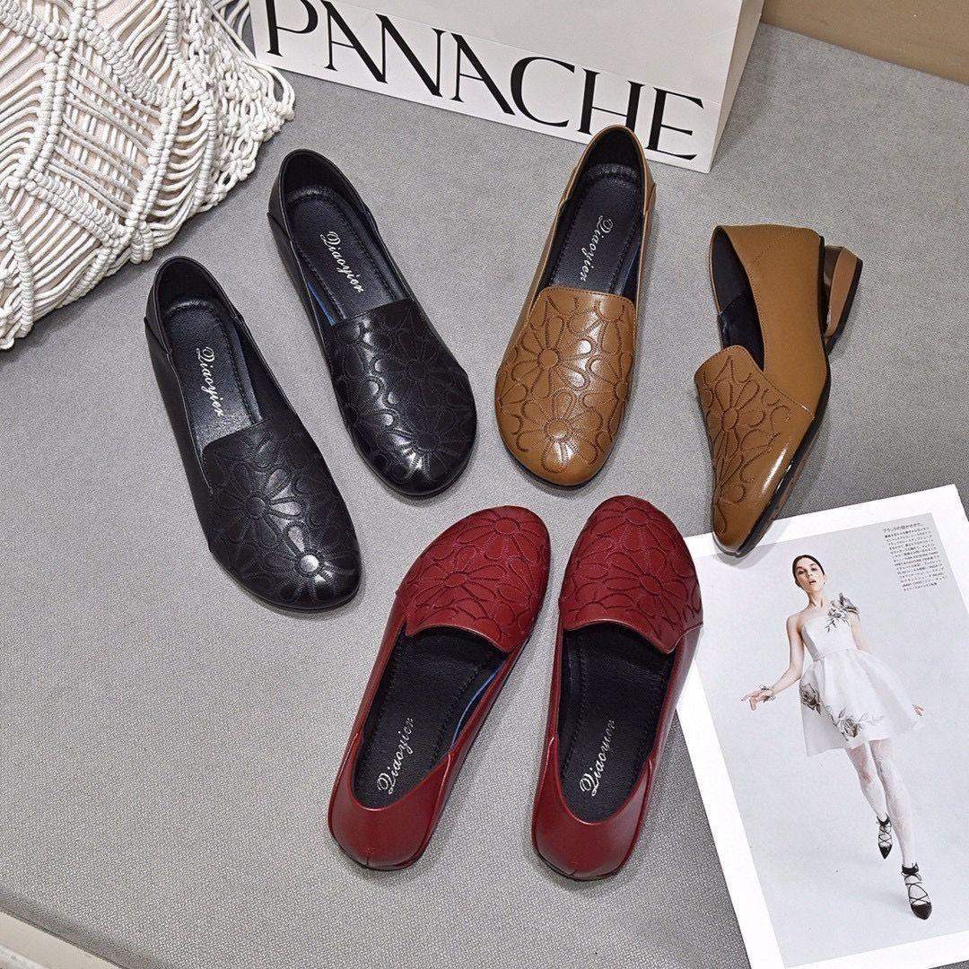 Zapatos de piel con tacón bajo bordados - MxZap