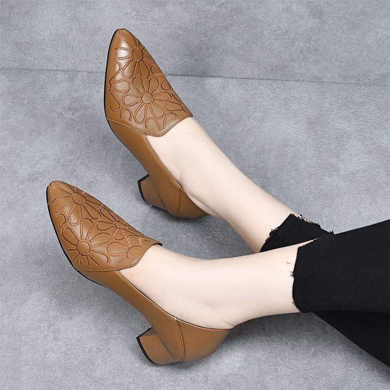 Zapatos bordados de tacón medio en piel suave - MxZap