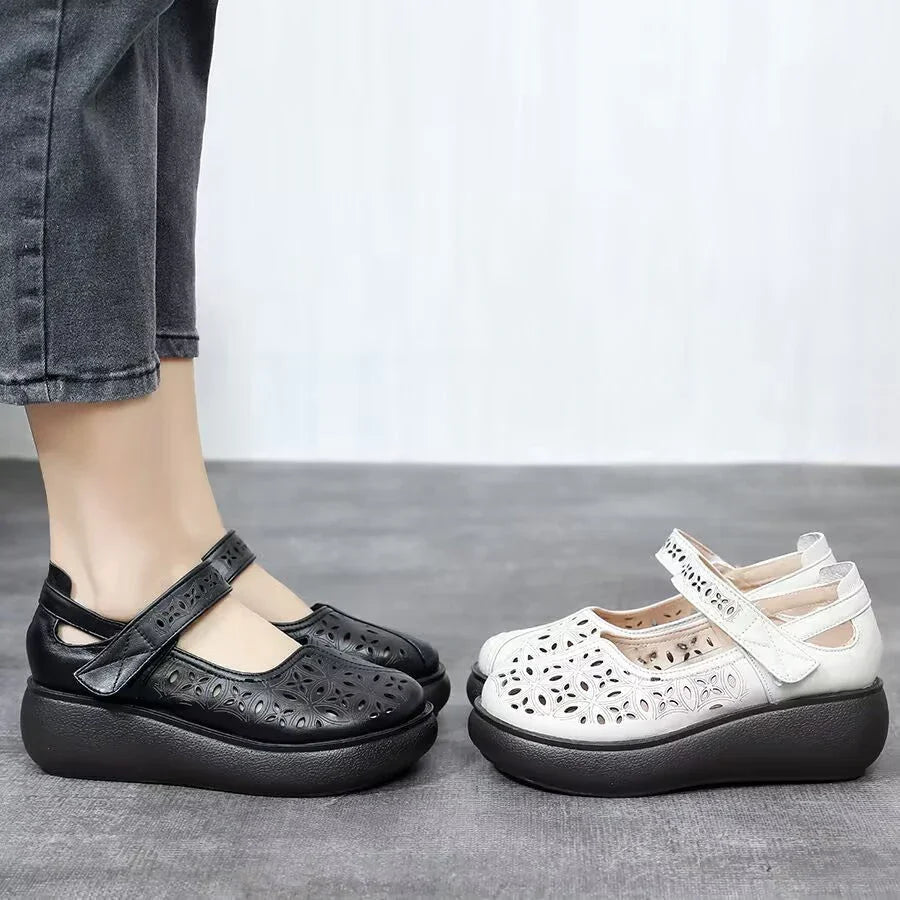 Nuevos zapatos de cuero huecos de suela gruesa