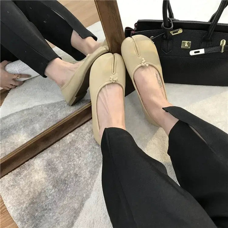 Zapatos con forma de casco