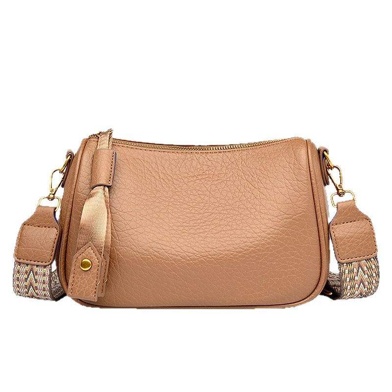 Bolso canguro de piel suave