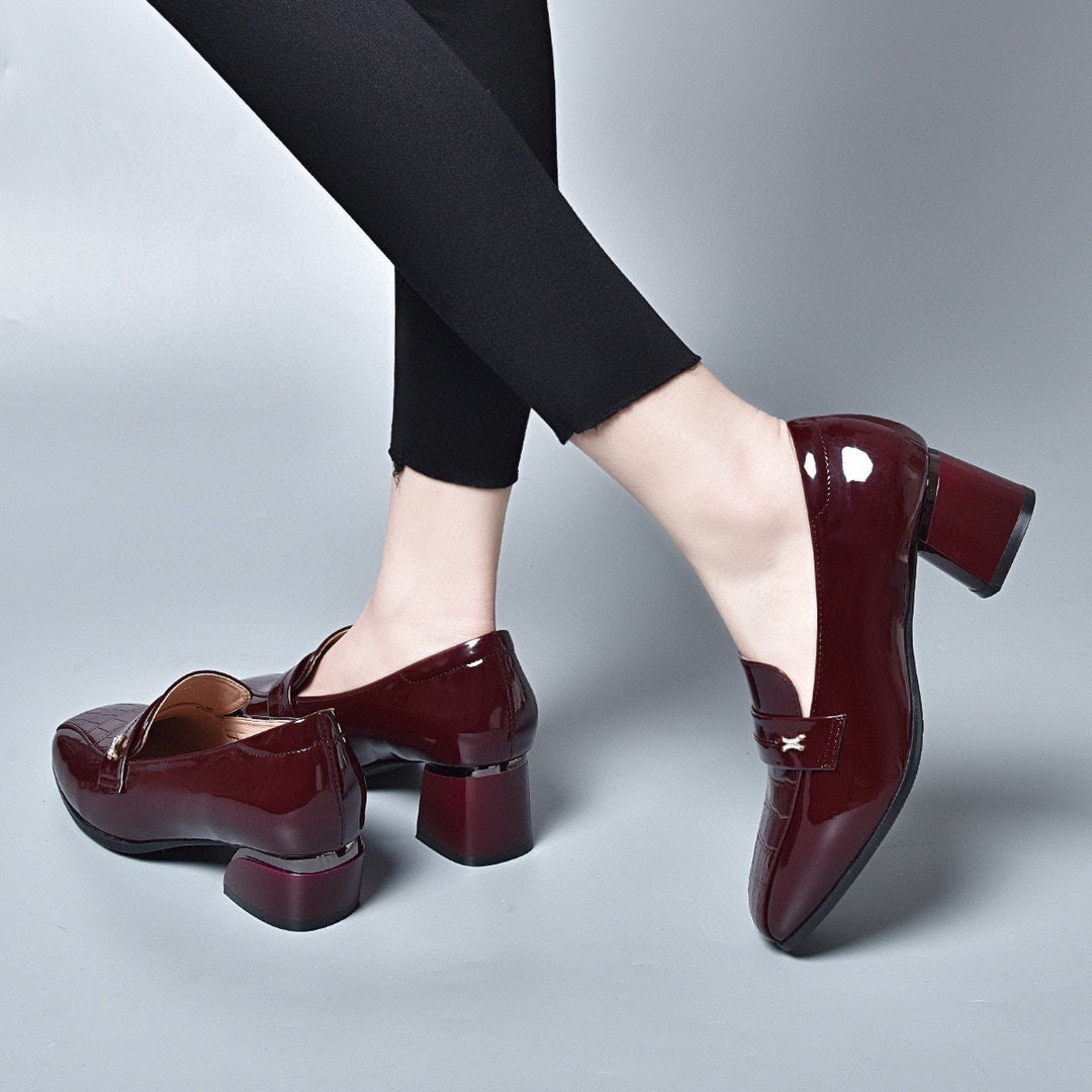 Tacones altos de cuero