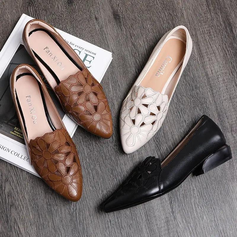 zapatos florales huecos