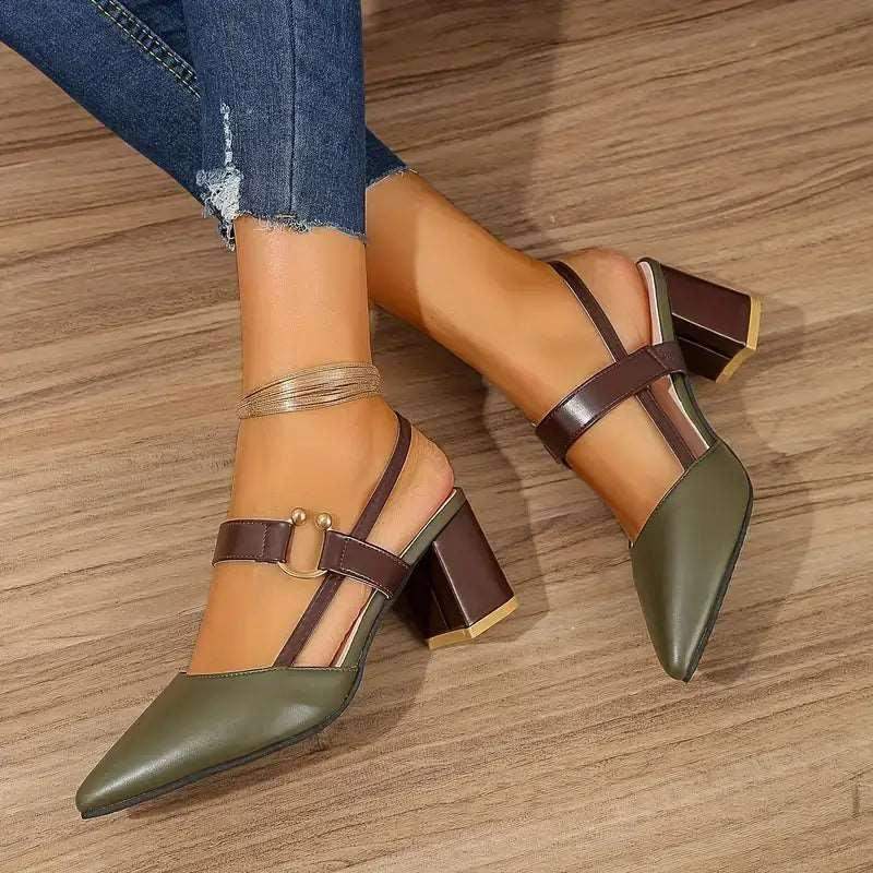 tacones altos con punta puntiaguda