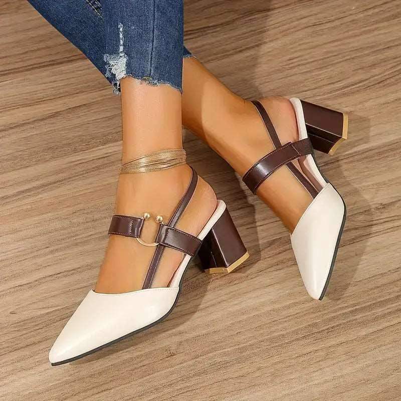 tacones altos con punta puntiaguda