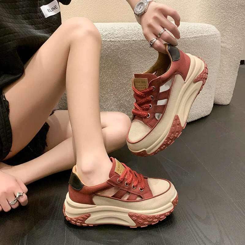 Zapatillas con plataforma hueca