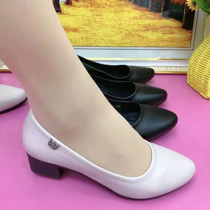 Zapatos de tacón grueso de piel suave