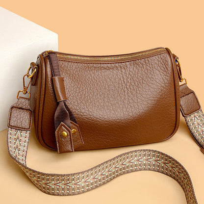 Bolso canguro de piel suave