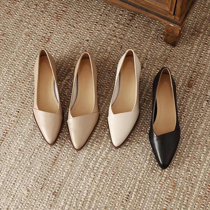 Zapatos de piel suave con punta