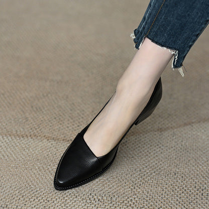 Zapatos de piel suave con punta