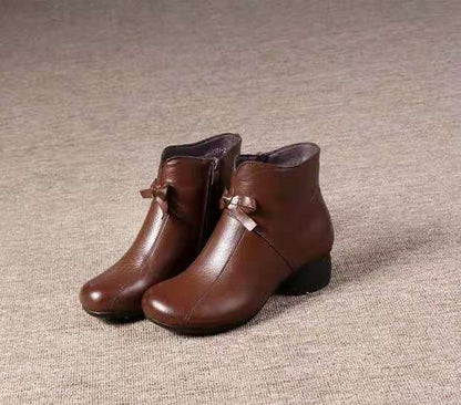 Botines retro de piel suave