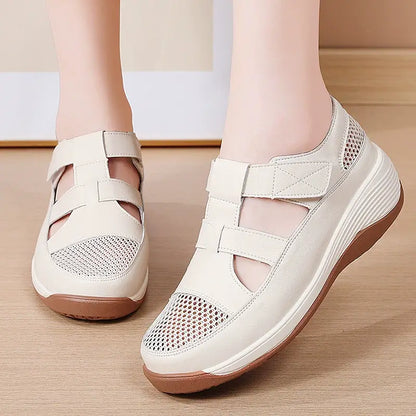 Sandalias con recorte