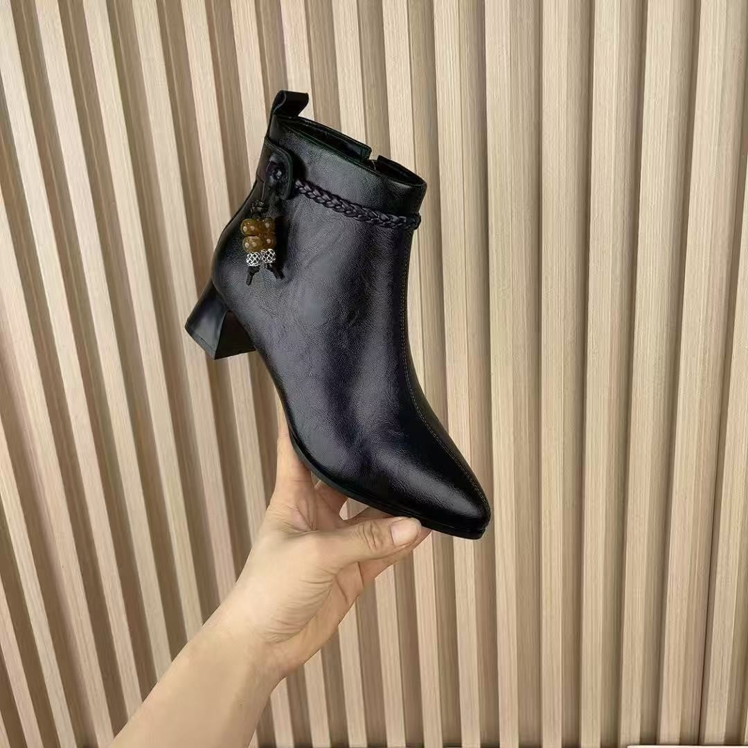 Botines de Piel con Tacón