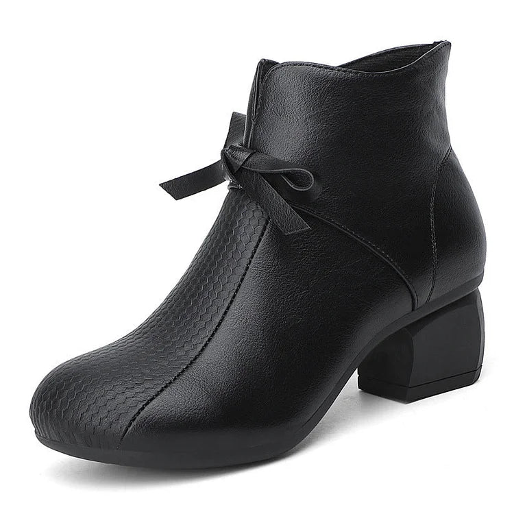 Botines retro de piel suave